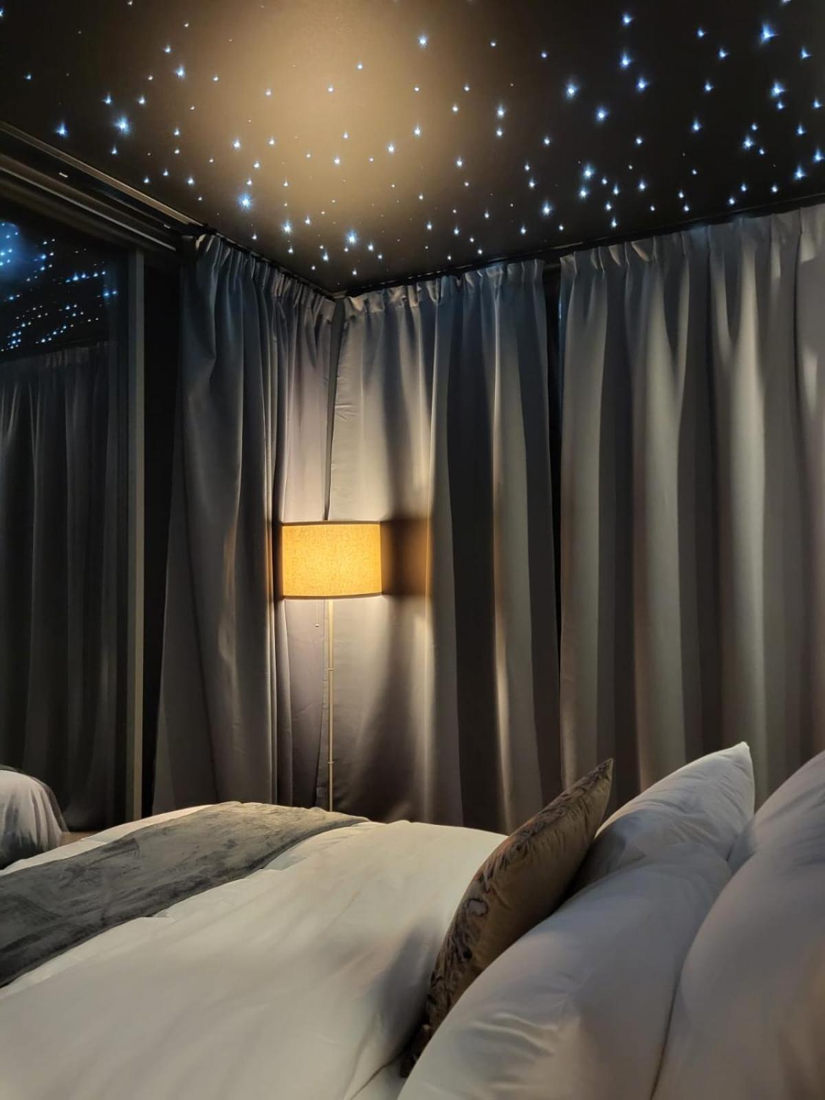 La Jonquette Aparthotel Francheval Ruang foto